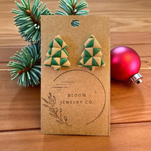 Load image into Gallery viewer, Quilt Christmas Tree studs
